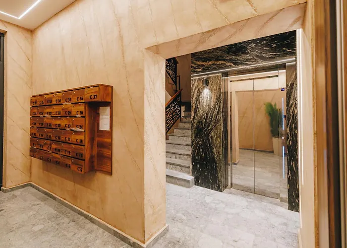 Marble Suite