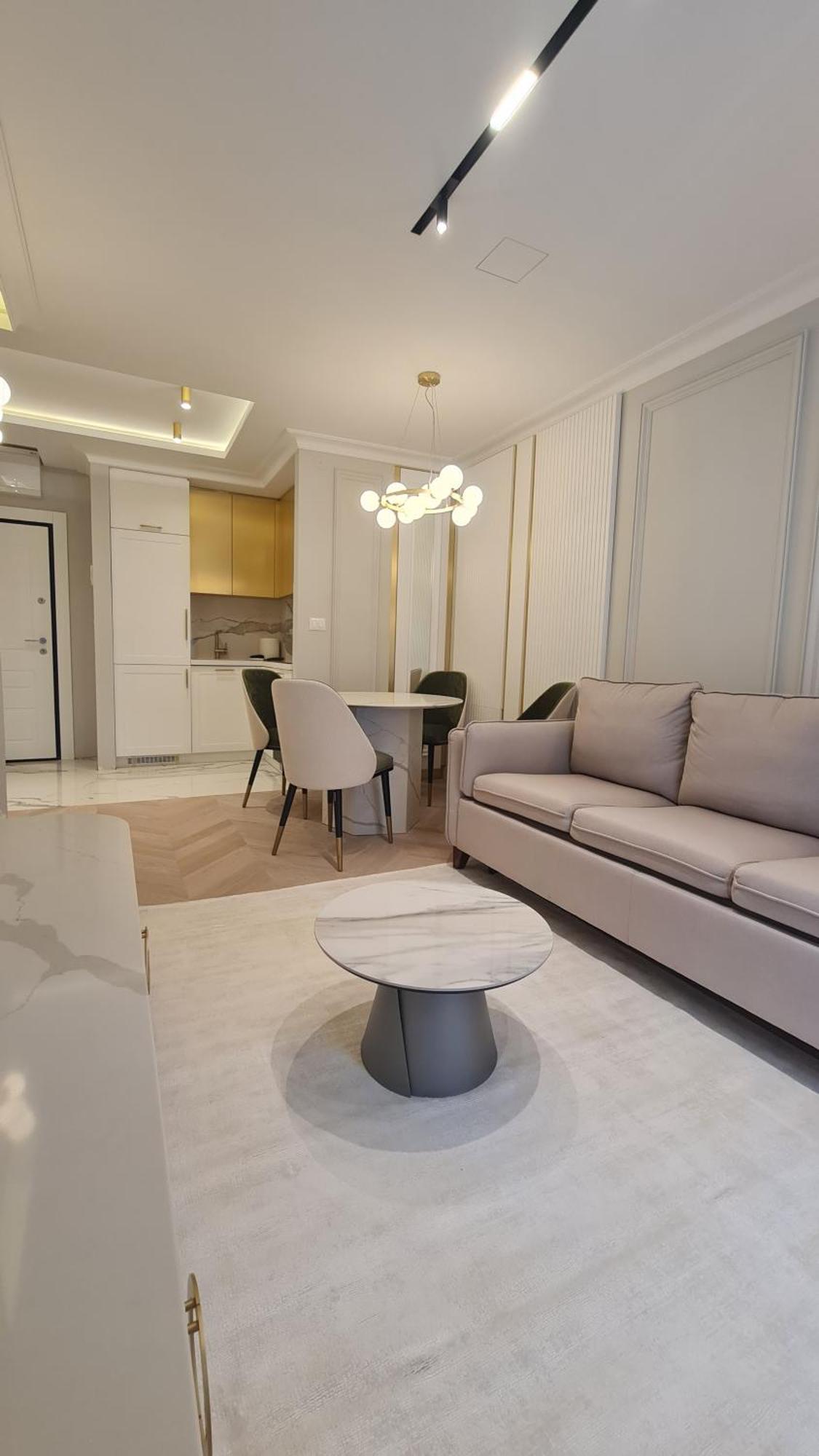 Marble Apartment *